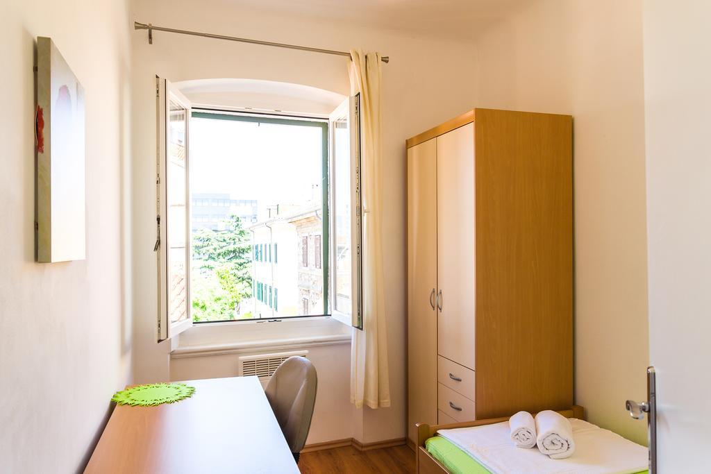 Apartment Mia Rijeka Extérieur photo